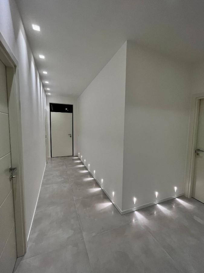 B&B Le Magnolie แตร์โมลิ ภายนอก รูปภาพ