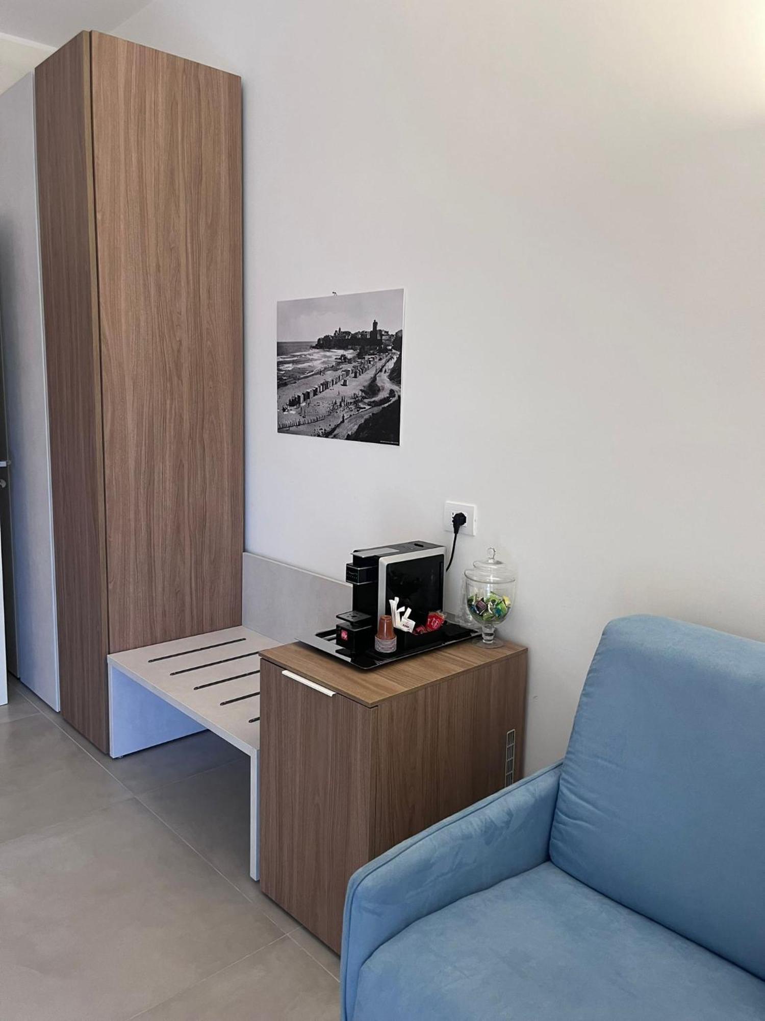 B&B Le Magnolie แตร์โมลิ ภายนอก รูปภาพ