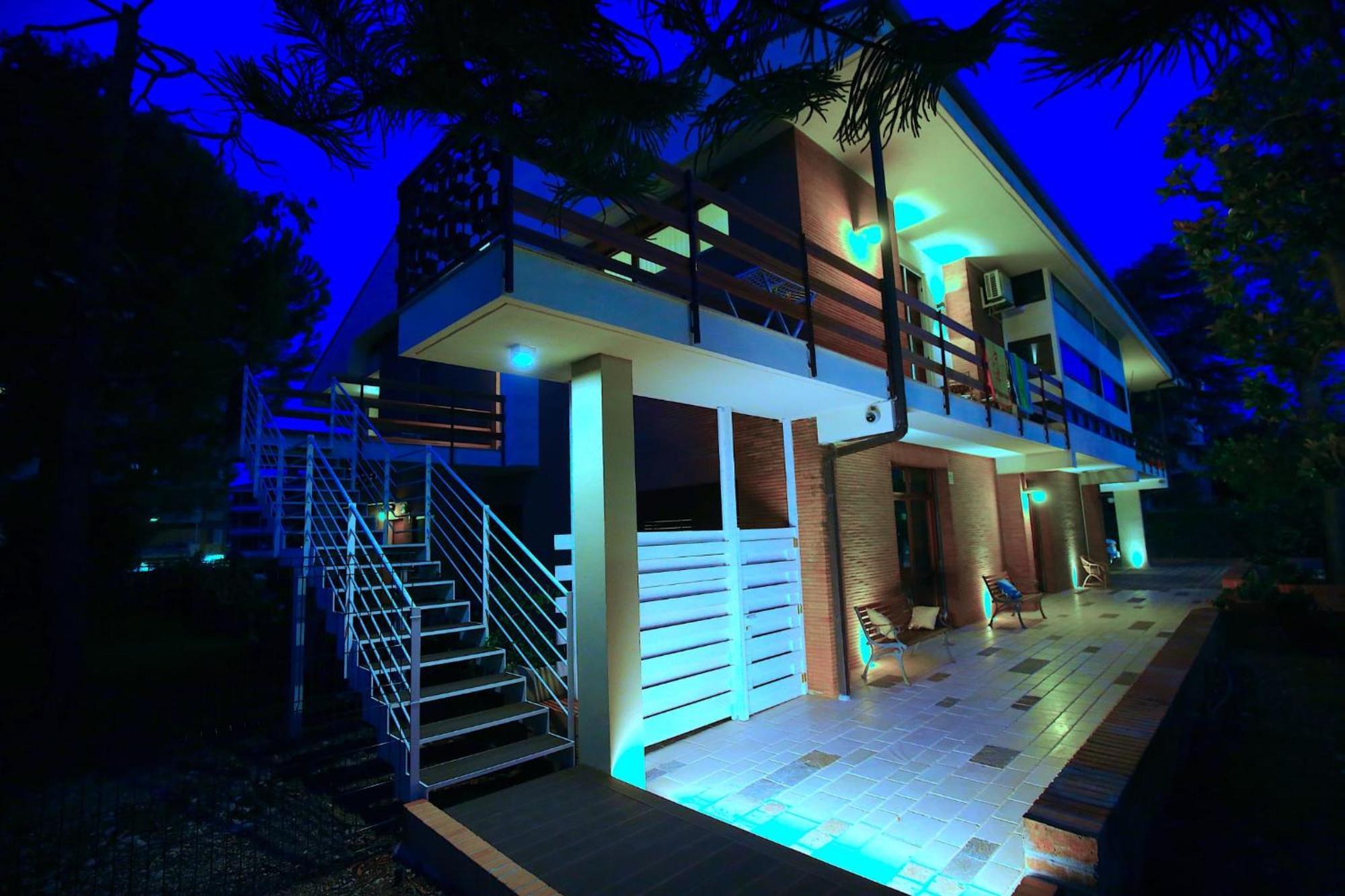 B&B Le Magnolie แตร์โมลิ ภายนอก รูปภาพ